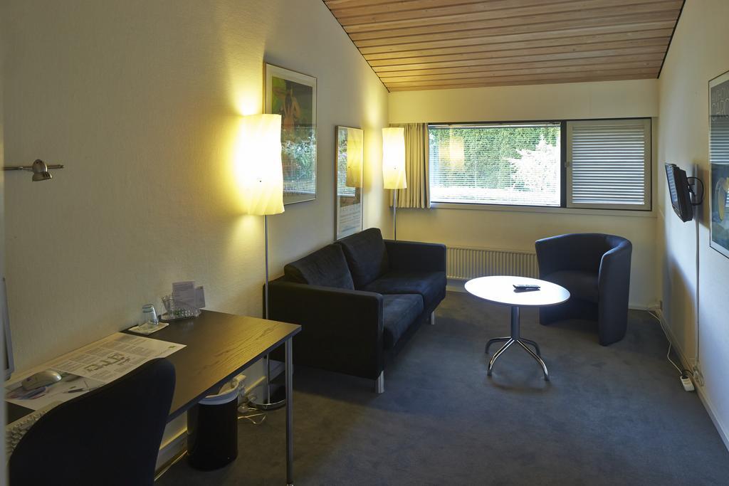 Vilvorde Kursuscenter Charlottenlund Room photo